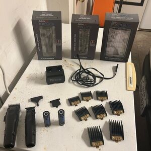BaByliss Pro FXONE LO-PROFX Clipper, Trimer, and station charger Matte Black